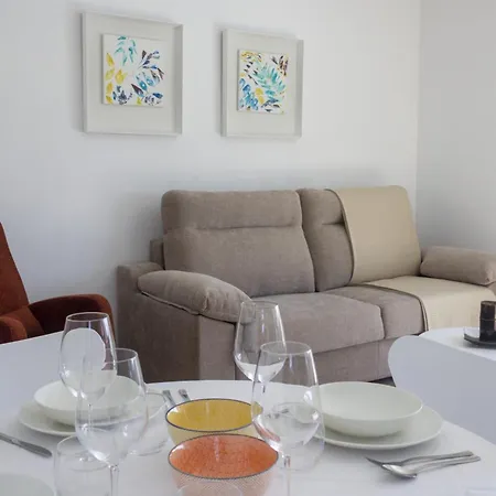 Alen De Louro - 4 Larino Apartment *