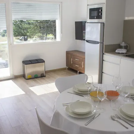 Alen De Louro - 4 Larino Apartment